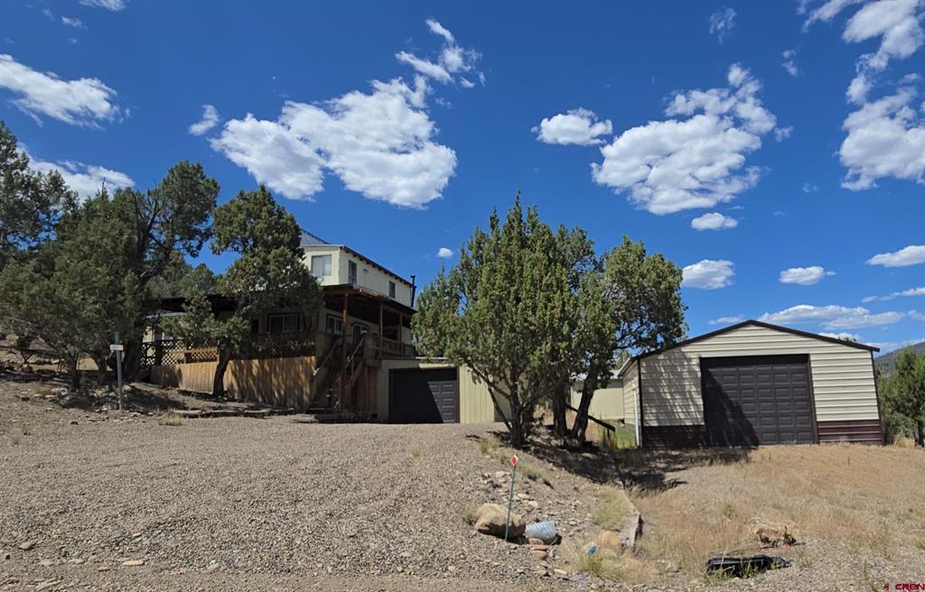 25 Hoot N Holler Property Photo 1