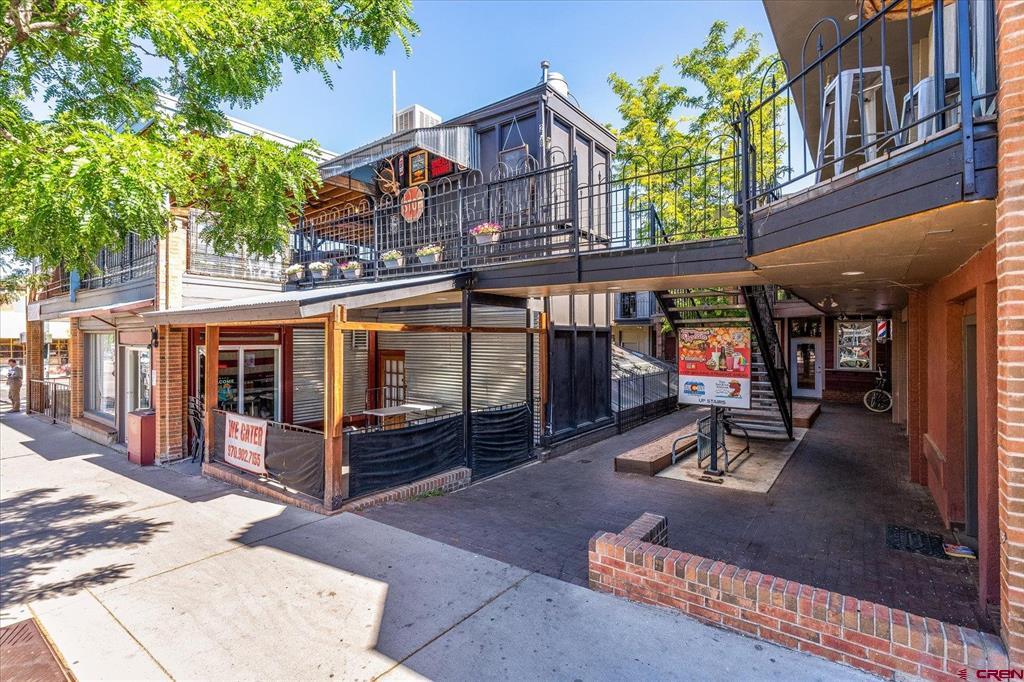 600 Main Avenue Property Photo