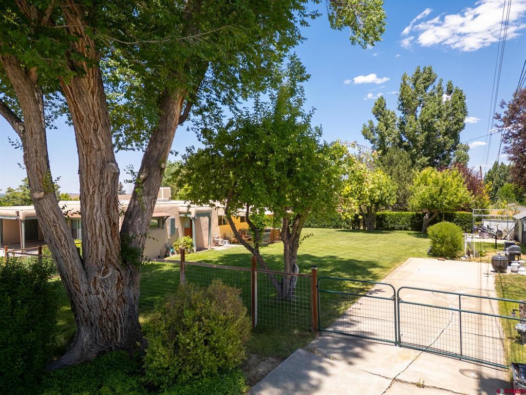 1702 Rolling Road Property Photo 38