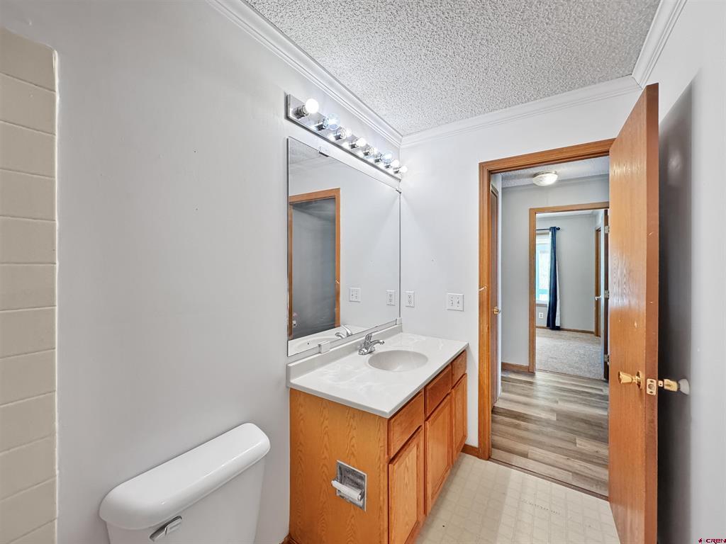43157 Long Gulch Road Property Photo 14