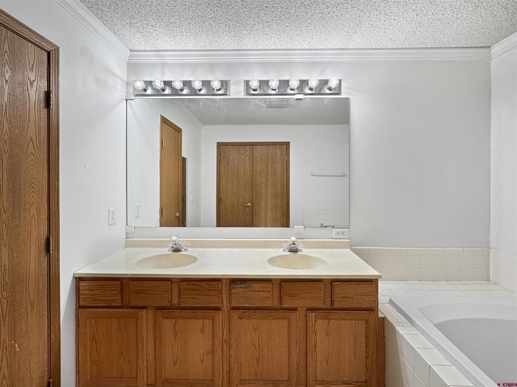 43157 Long Gulch Road Property Photo 23