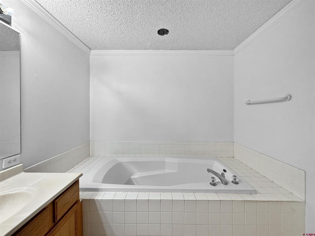 43157 Long Gulch Road Property Photo 25
