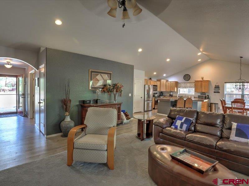 57 Garnet Court Property Photo 7