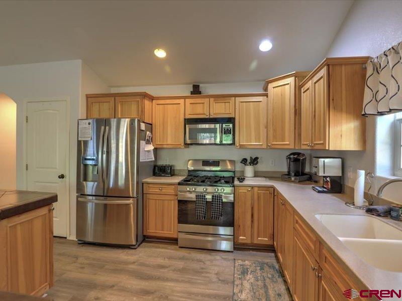 57 Garnet Court Property Photo 8