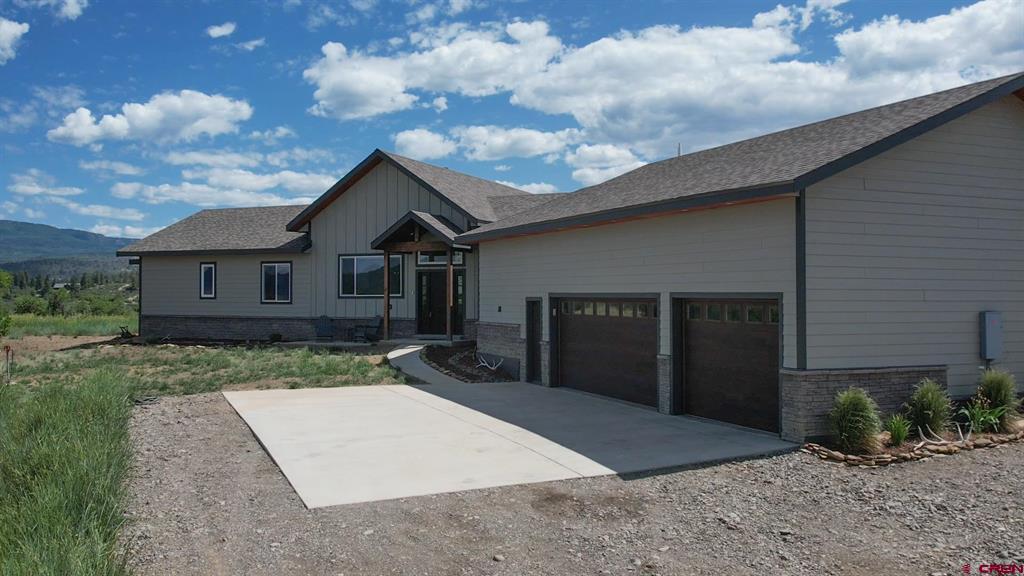 767 Henry's Lake Drive Property Photo 1
