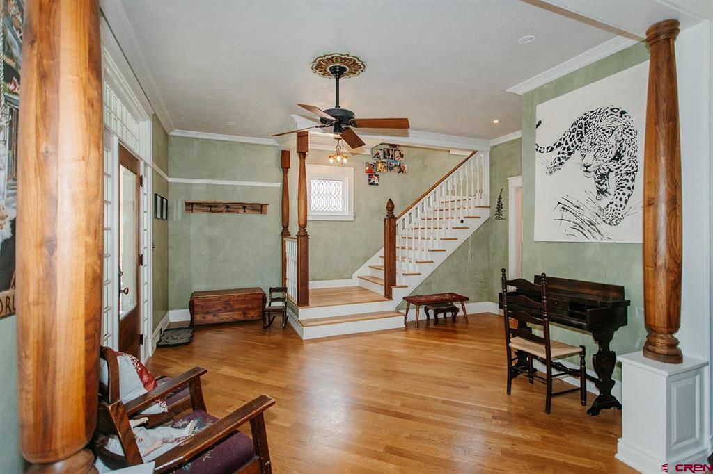 529 4th Street Property Photo 6
