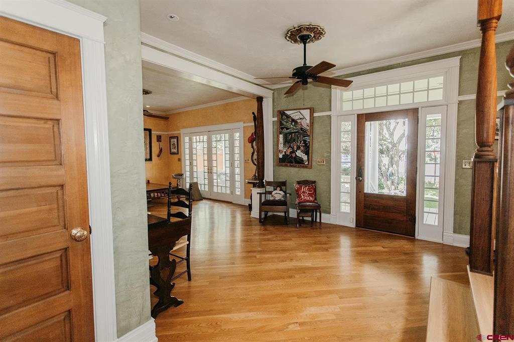 529 4th Street Property Photo 7