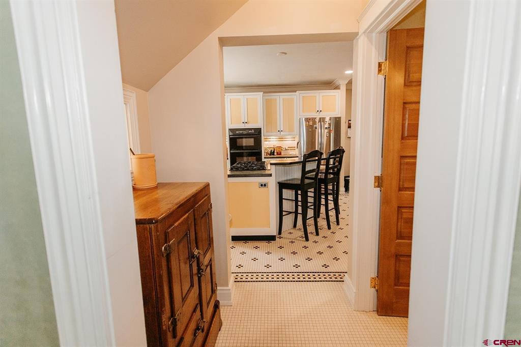 529 4th Street Property Photo 12