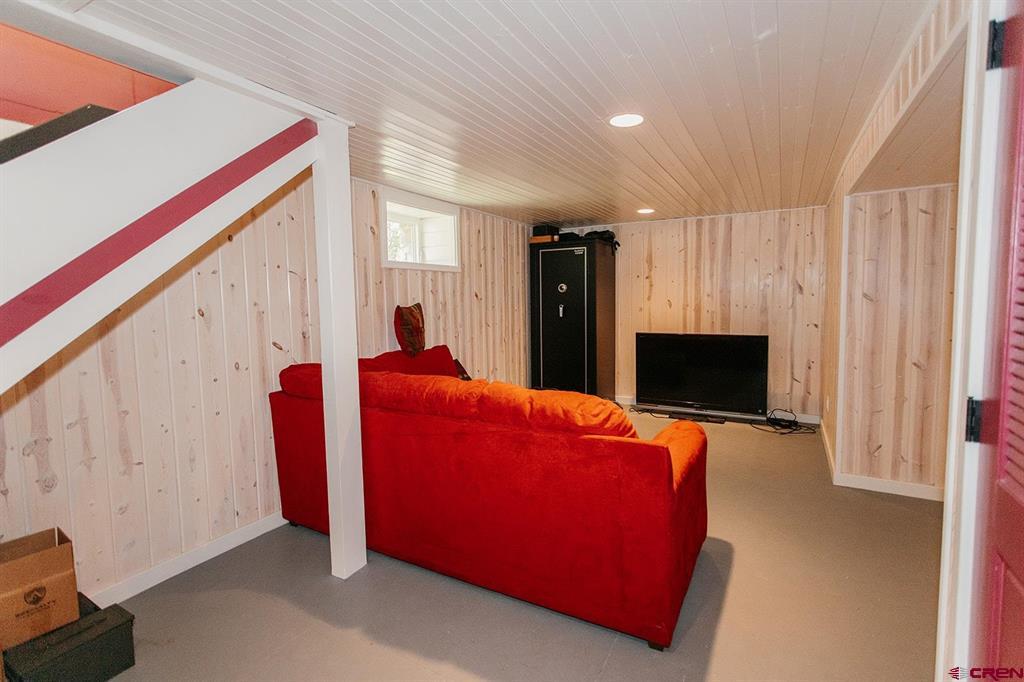 529 4th Street Property Photo 40