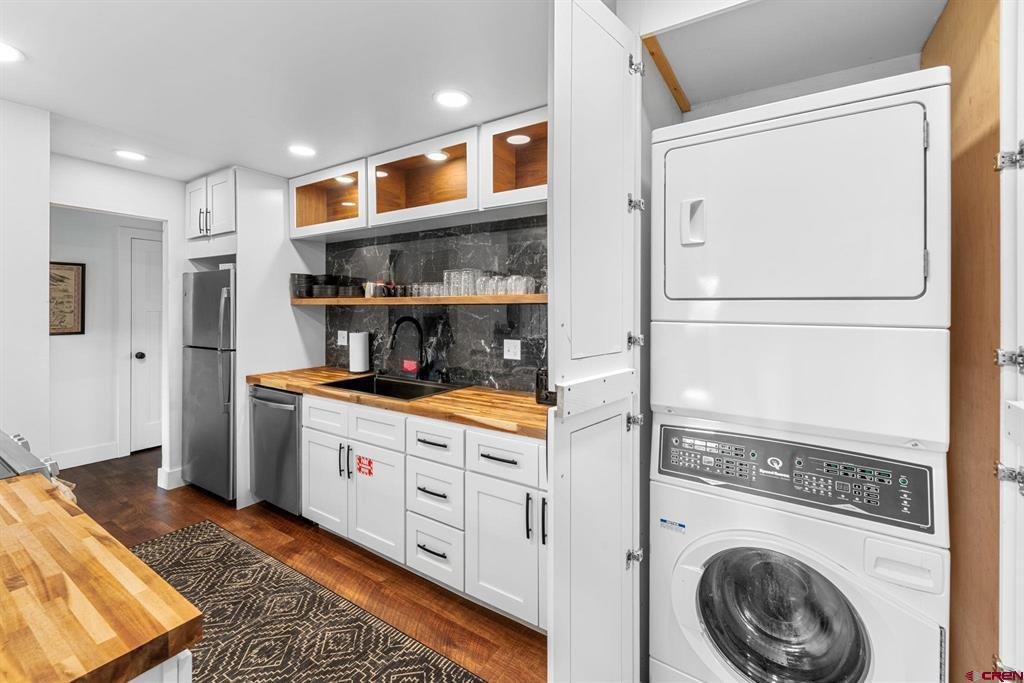 72 Hunter Hill Road Property Photo 4
