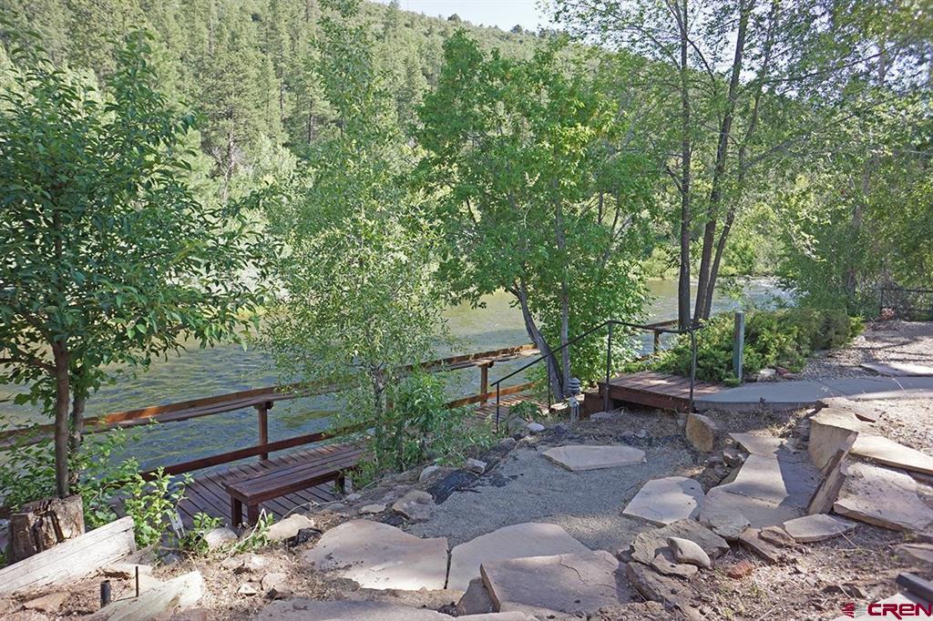 502 Riverside Avenue Property Photo 8