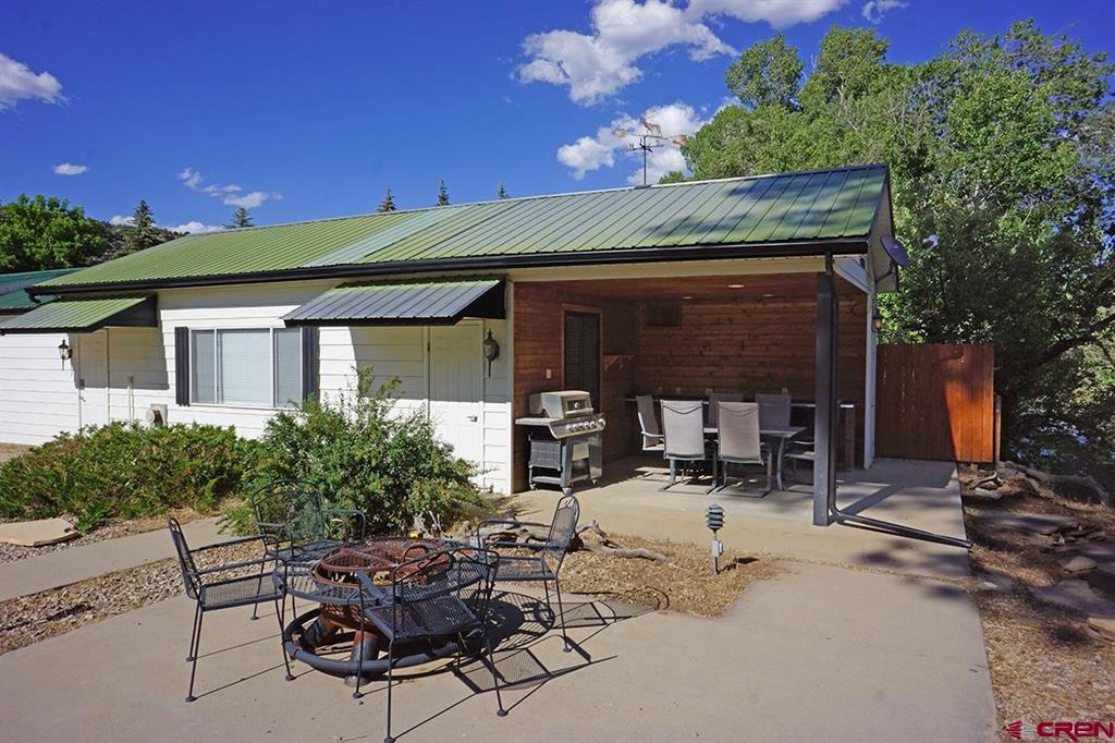 502 Riverside Avenue Property Photo 9