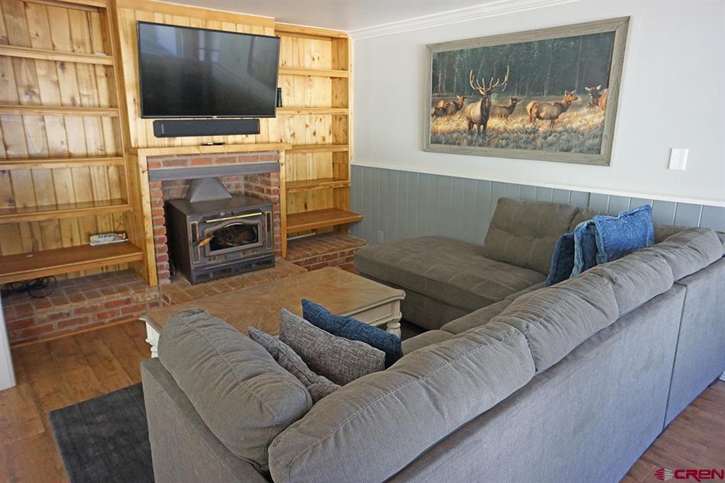 502 Riverside Avenue Property Photo 19