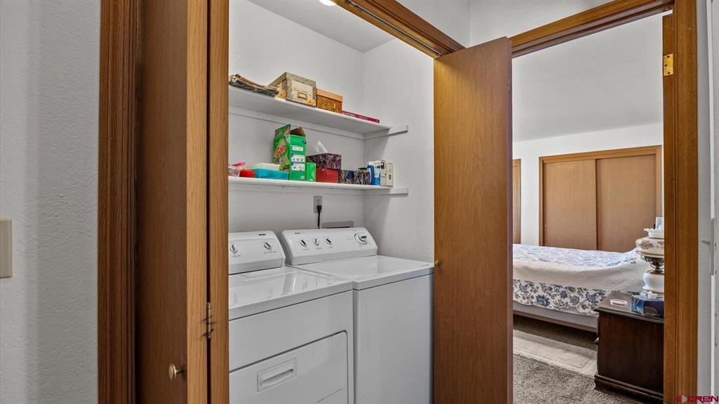2136 Stratford Drive Property Photo 21