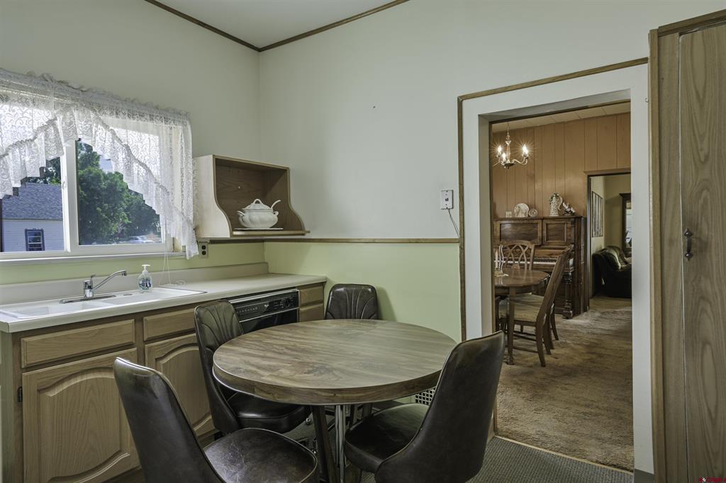 1400 Arizona Avenue Property Photo 7