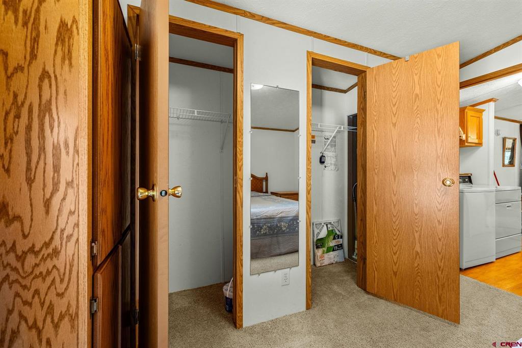 34 W Oak Property Photo 6