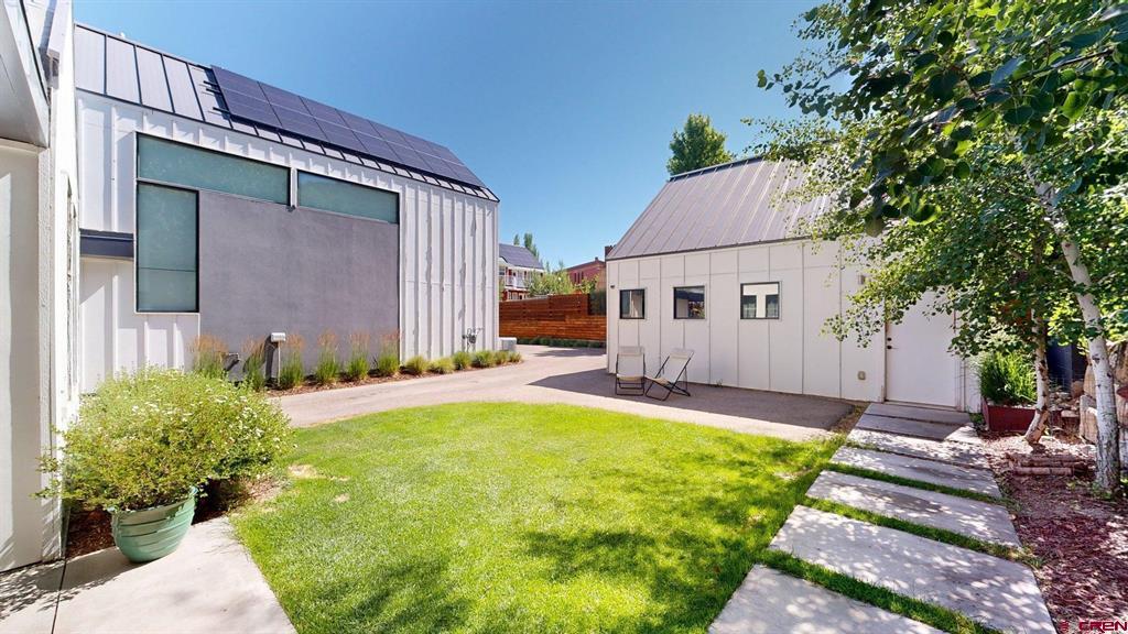 63 Jameson Drive Property Photo 5