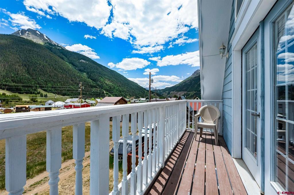 1736 Empire Street Property Photo 23