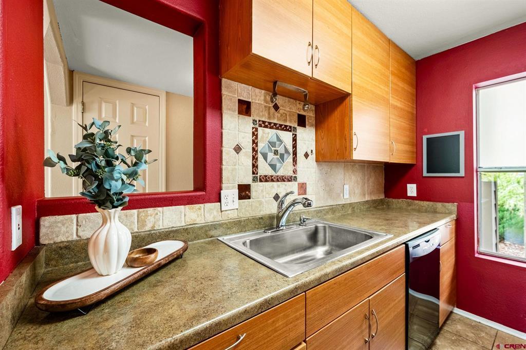 1100 Goeglein Gulch Road Property Photo 13