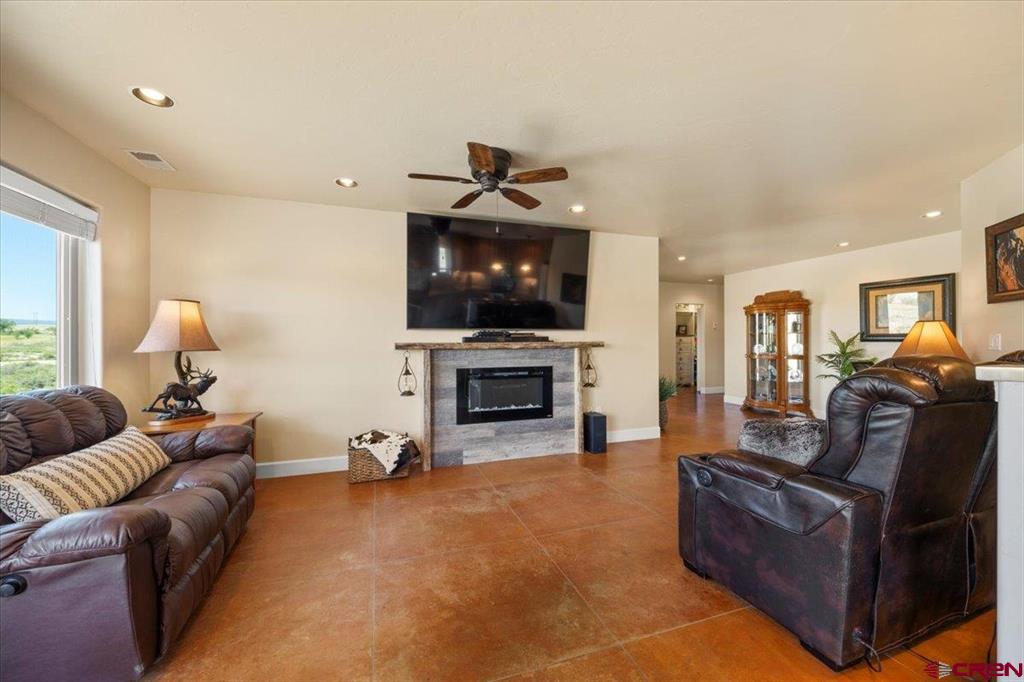 67065 Pinot Lane Property Photo 3