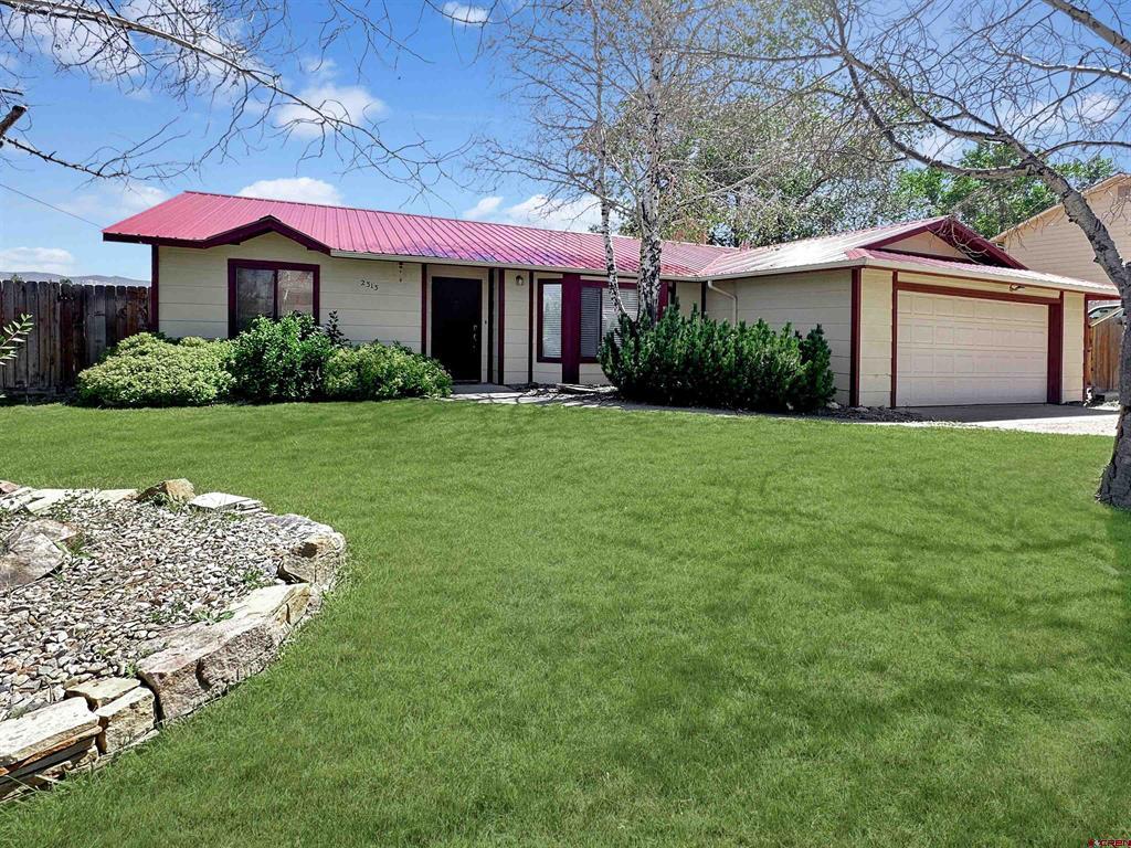 2313 Pelota Drive Property Photo 1