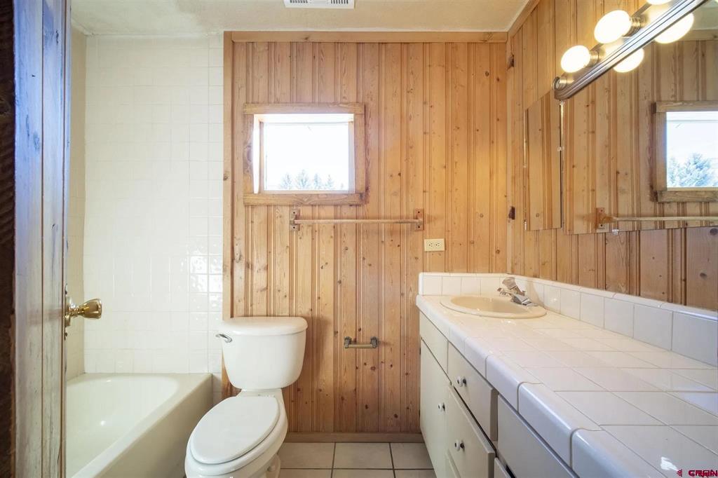 212 County Road 500 Property Photo 13