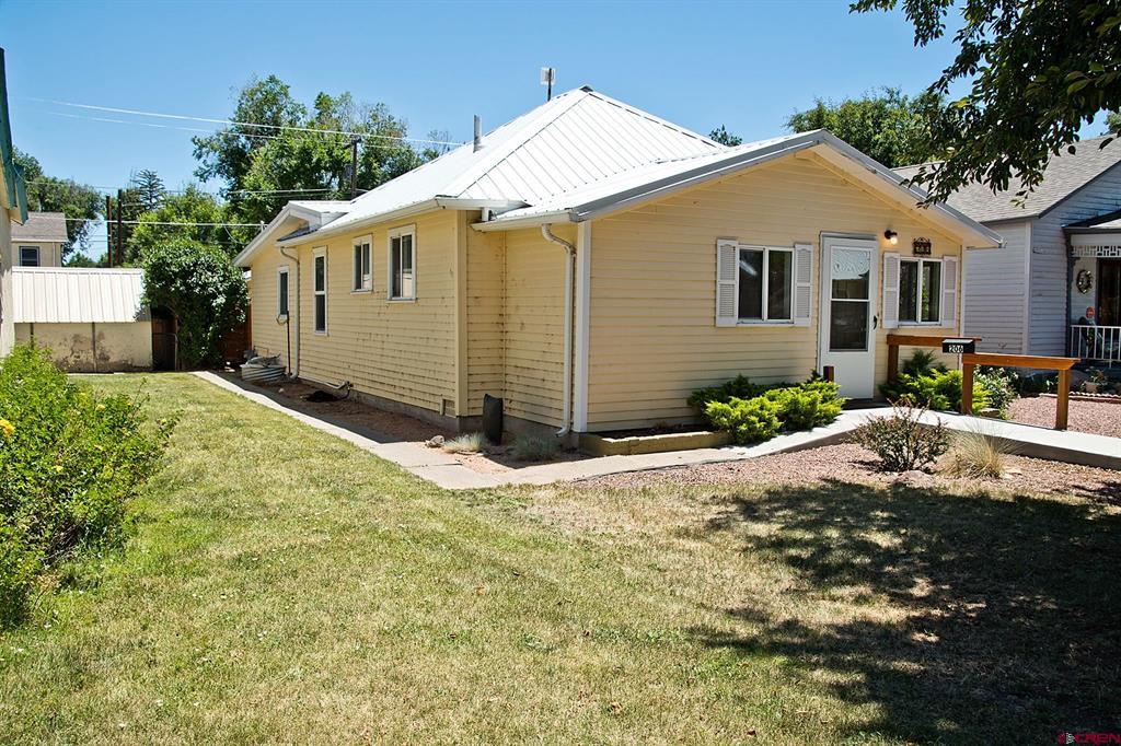 206 Bell Avenue Property Photo 3