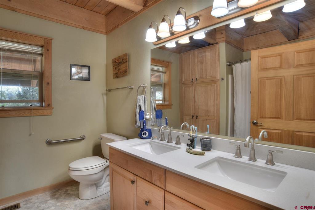 20 Rodeo Drive Property Photo 15