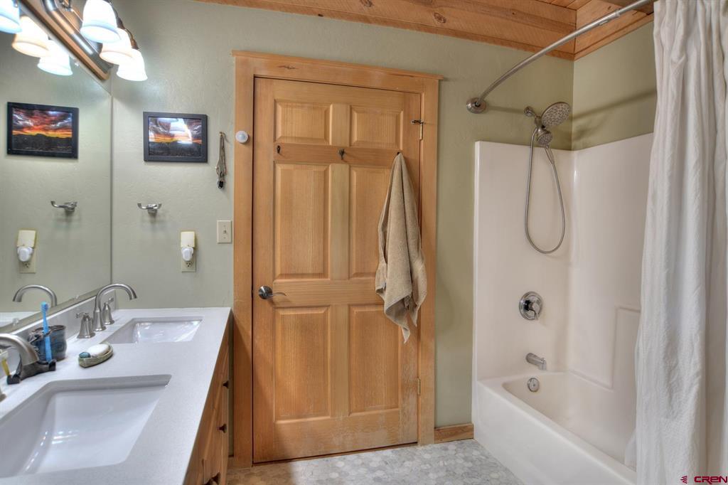 20 Rodeo Drive Property Photo 16