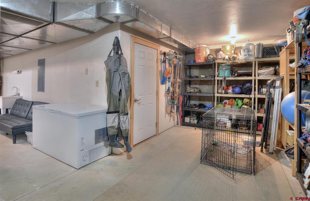20 Rodeo Drive Property Photo 28