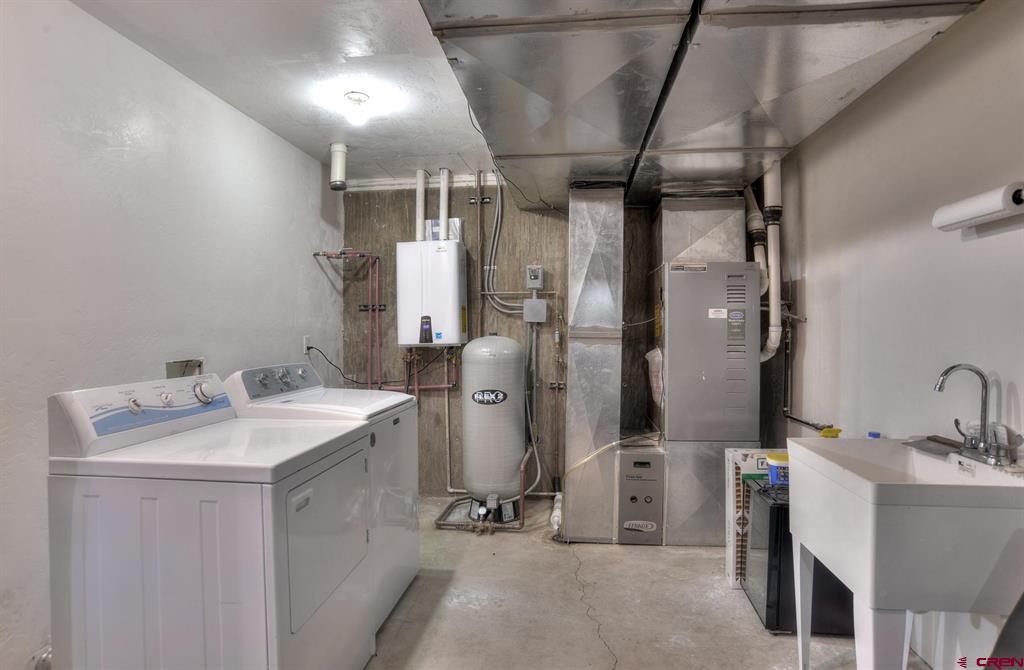 20 Rodeo Drive Property Photo 31