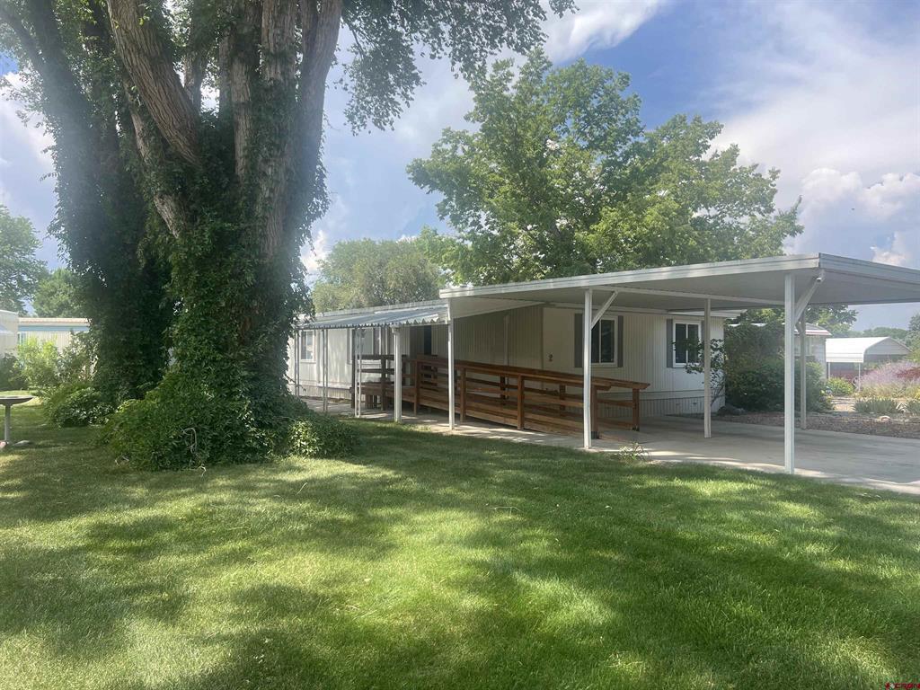 383 Hillcrest Drive Property Photo 1