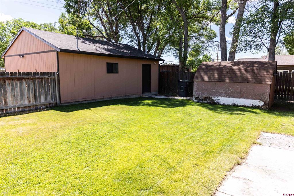 1306 State Avenue Property Photo 3