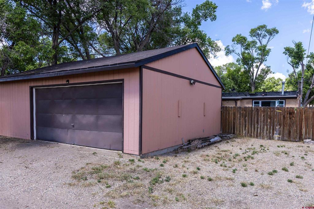 1306 State Avenue Property Photo 5