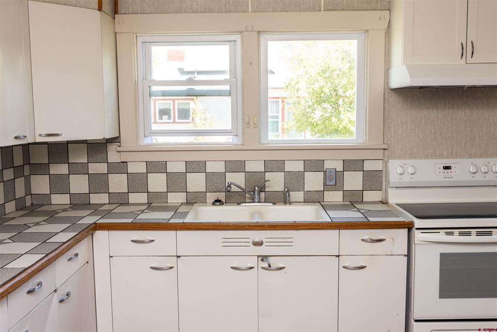 1306 State Avenue Property Photo 25