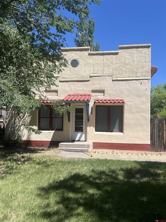 2041 San Juan Avenue Property Photo 1