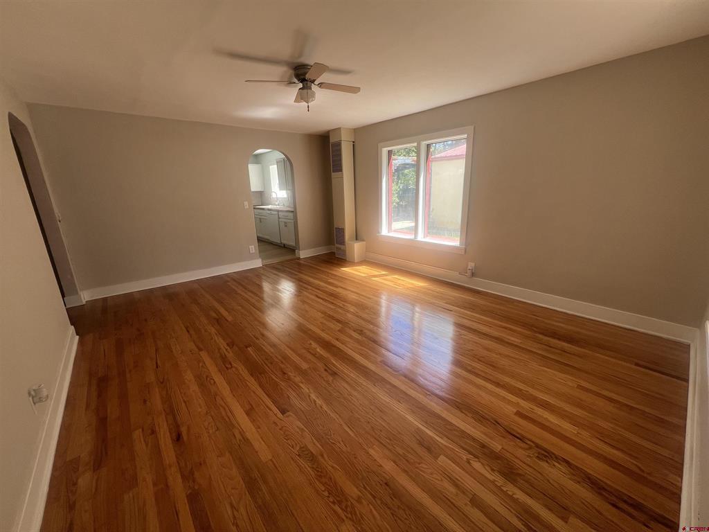 2041 San Juan Avenue Property Photo 4