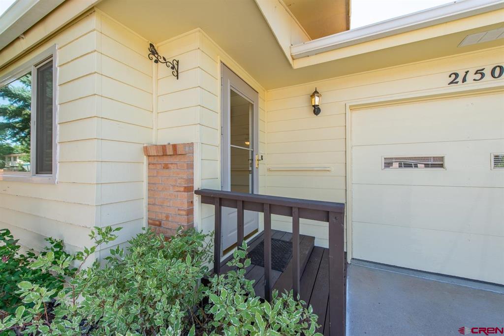 2150 Hartford Way Property Photo 8