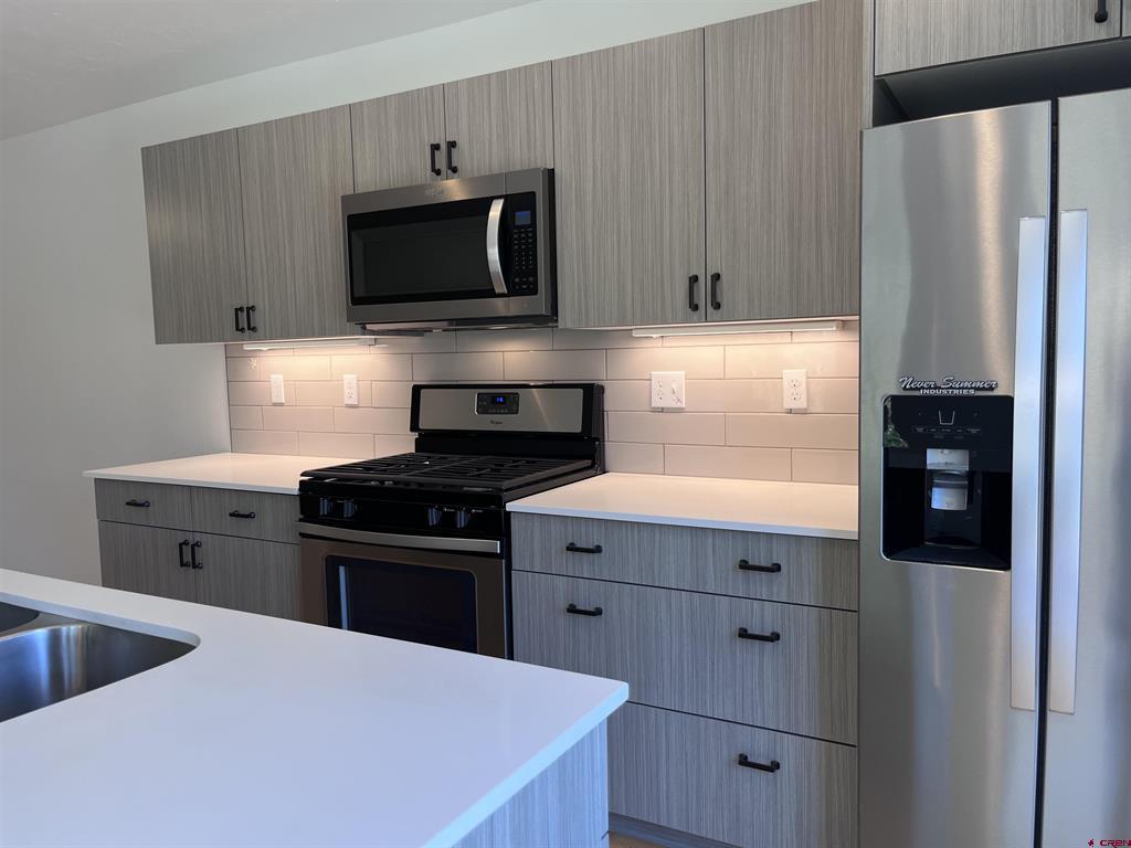 180 Metz Lane Property Photo 8