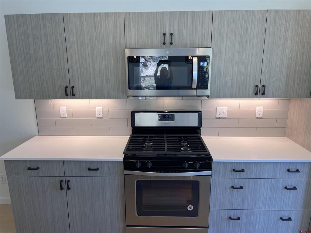 180 Metz Lane Property Photo 9