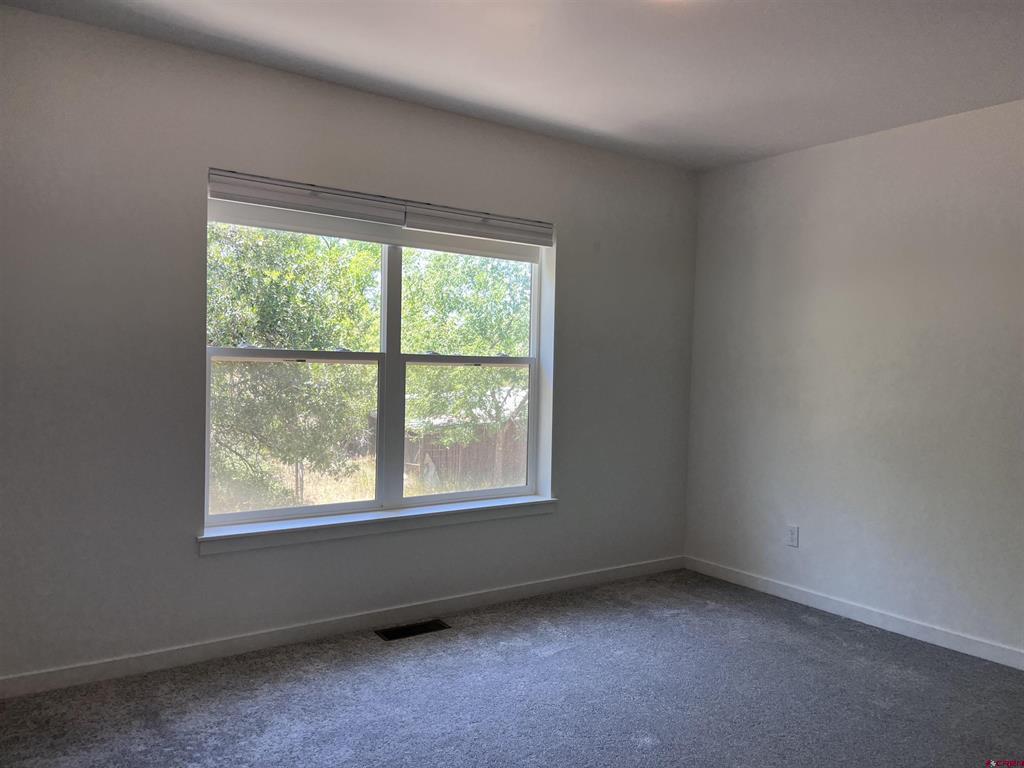 180 Metz Lane Property Photo 13