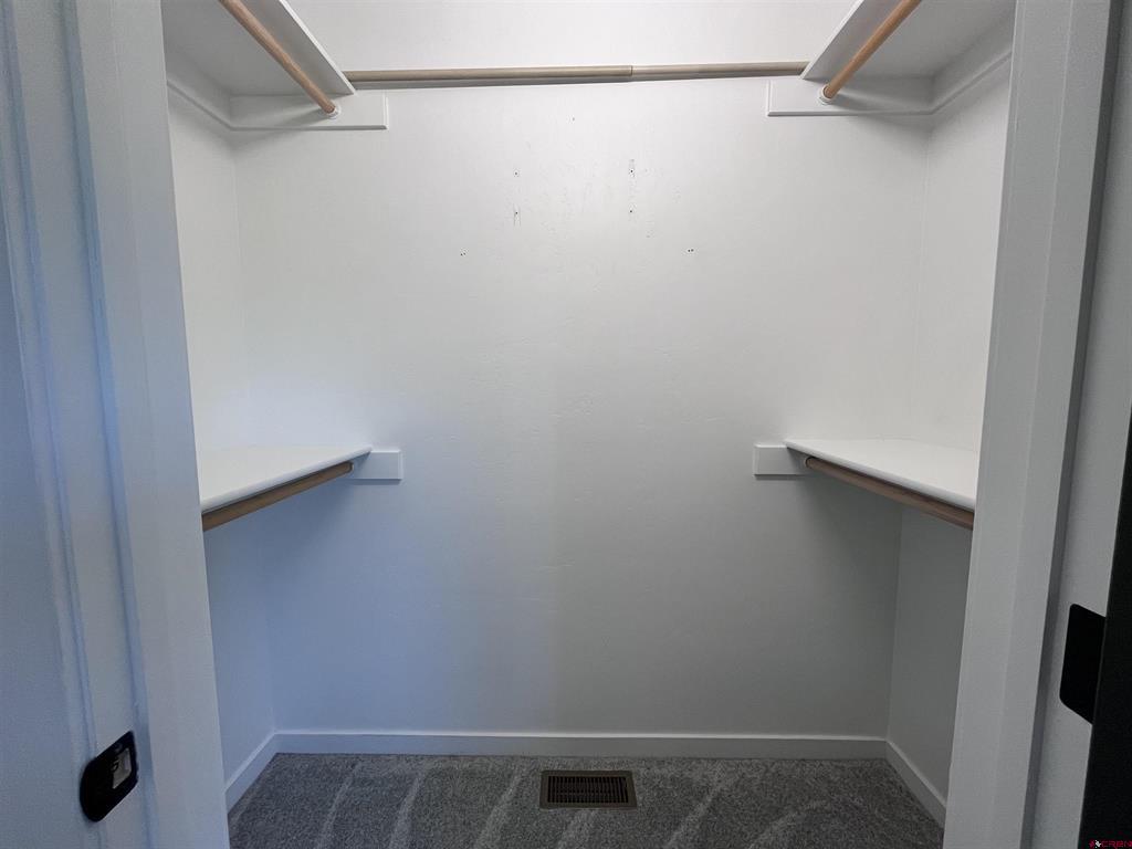 180 Metz Lane Property Photo 18