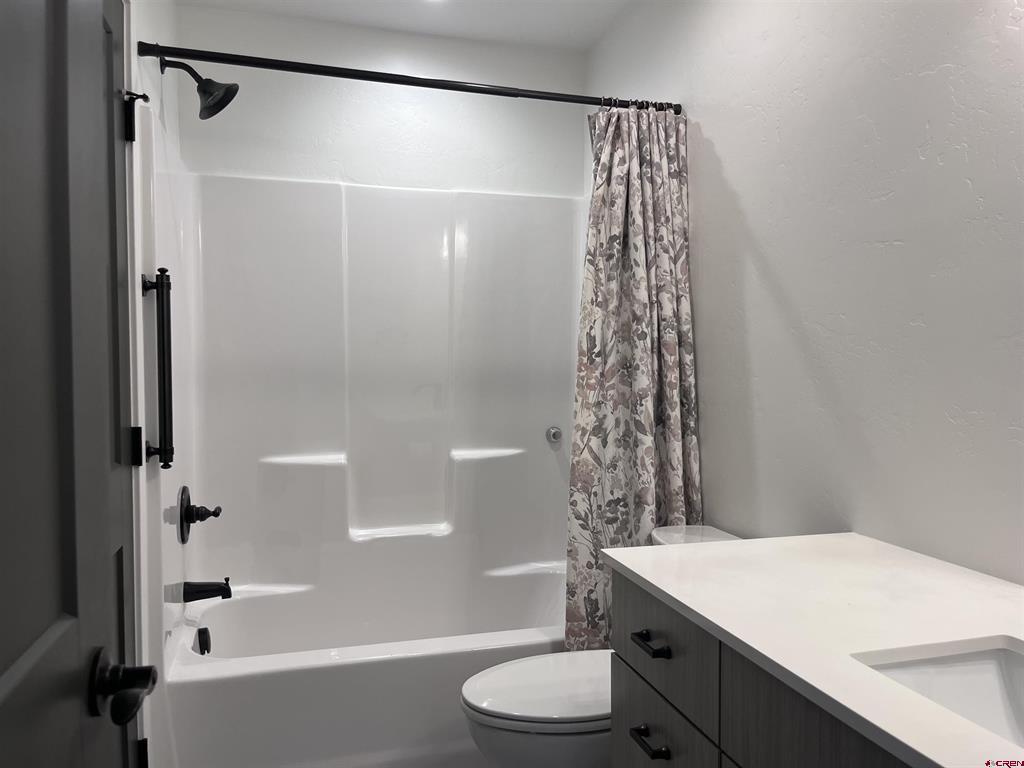 180 Metz Lane Property Photo 20