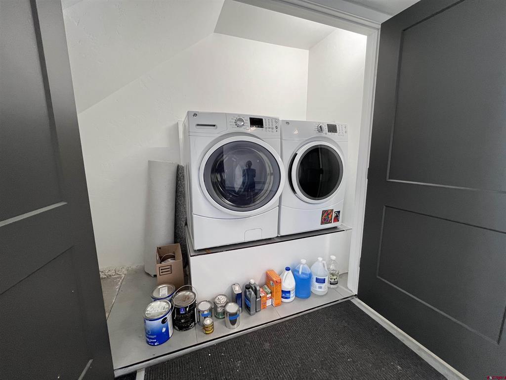 180 Metz Lane Property Photo 23