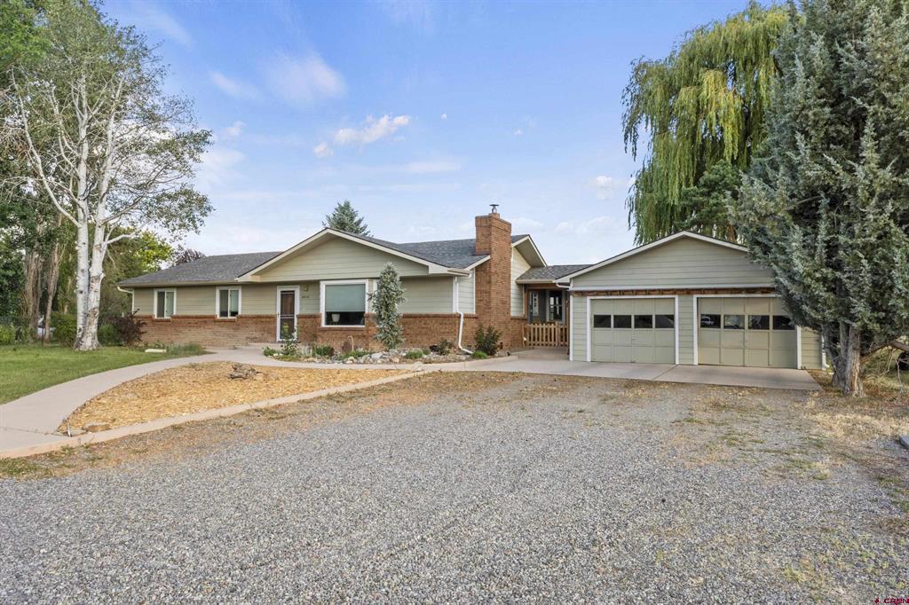 62112 Charolais Drive Property Photo 1