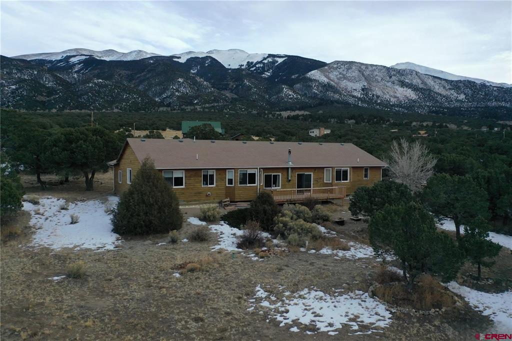 105 Indian Hill Road Property Photo 3