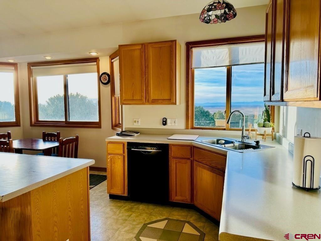 105 Indian Hill Road Property Photo 21