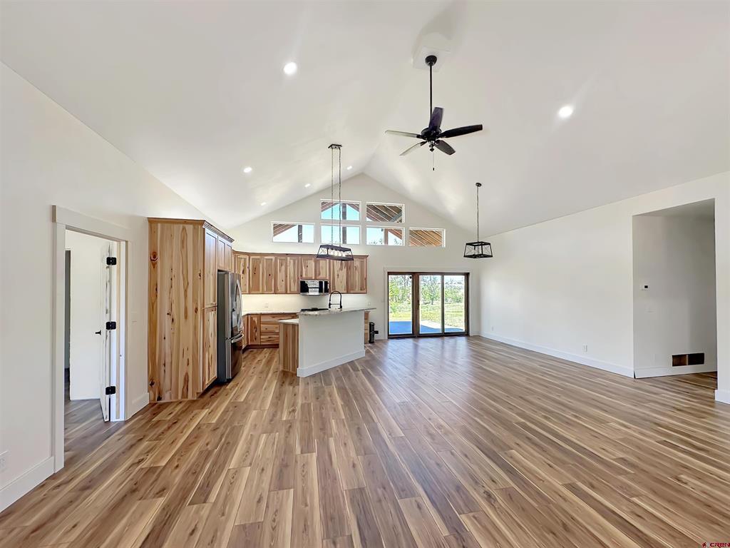 18755 H Road Property Photo 5