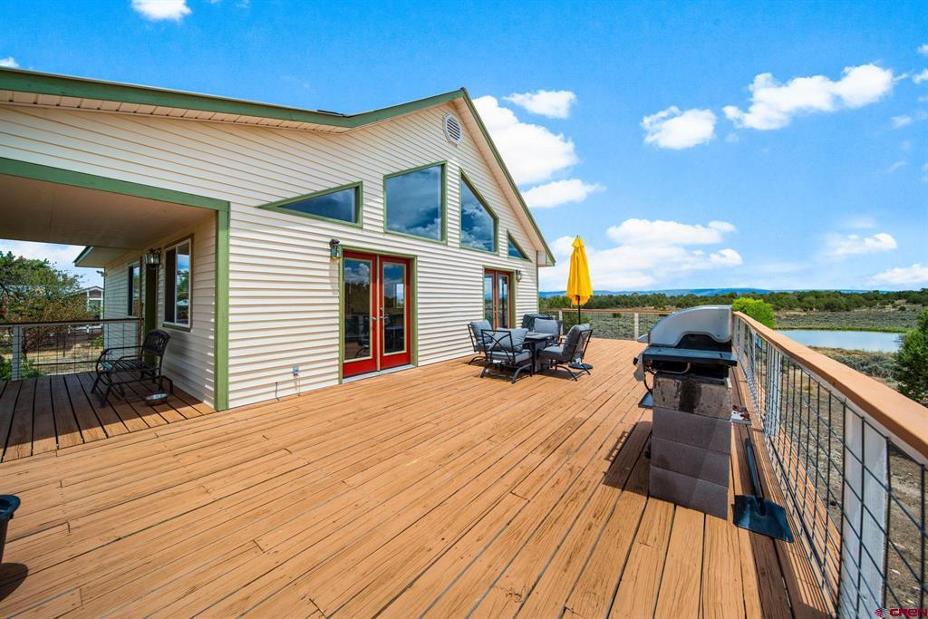 63 Sagewood Drive Property Photo 2
