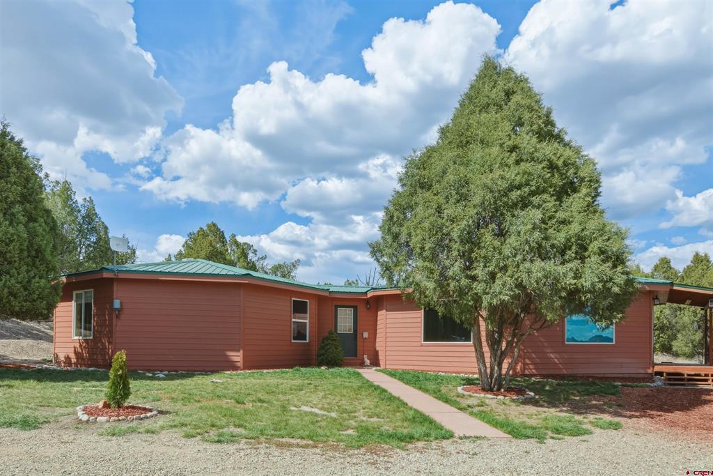 36283 Road K.3 Property Photo 6